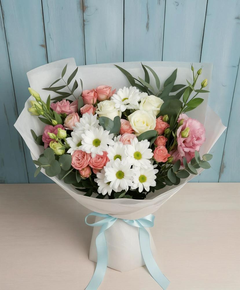 Букет цветов из: Розы, Лизиантусы и Хризантемы в Березовке Пермский край