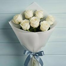 Букет 7 Белых роз Эдлесс Лав в Березовке Пермский край