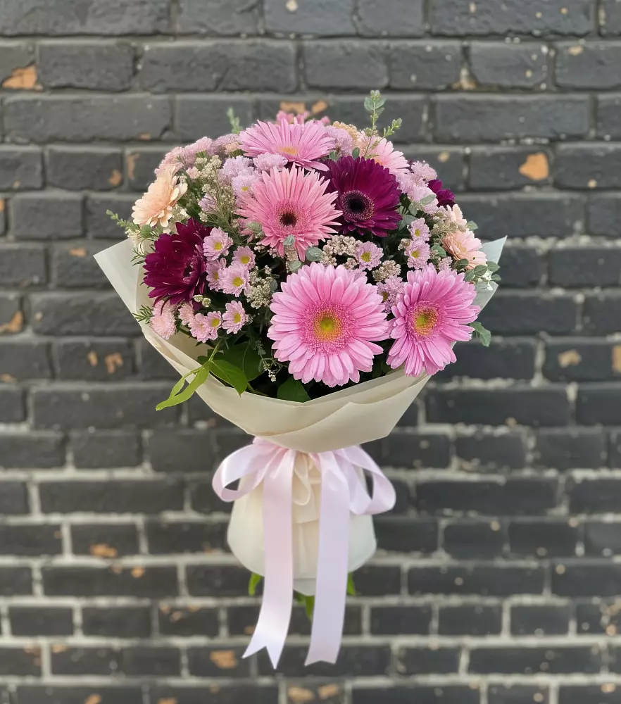 Букет цветов из: Герберы и Хризантемы в Березовке Пермский край