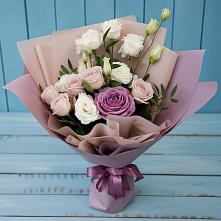 Букет цветов из:  Розы и Лизиантусы в Березовке Пермский край