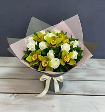 Букет цветов из:  Орхидеи и Розы в Березовке Пермский край