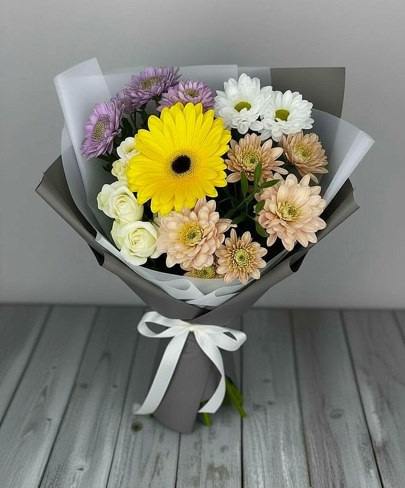 Букет цветов из: Розы, Герберы и Хризантемы в Березовке Пермский край
