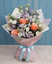 Букет цветов из:  Лизиантусы, Розы, Альстромерии и Гипсофила в Березовке Пермский край