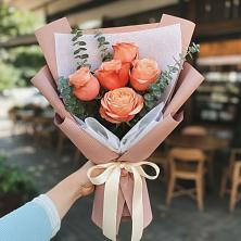 Букет цветов из:  Розы в Березовке Пермский край