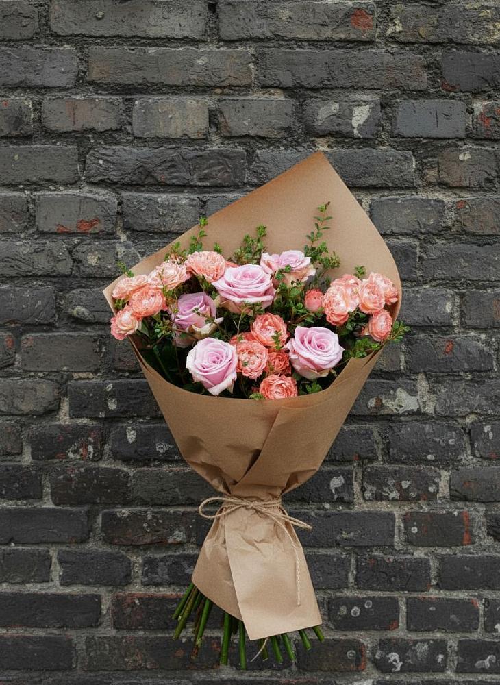 Букет цветов из: Розы в Березовке Пермский край