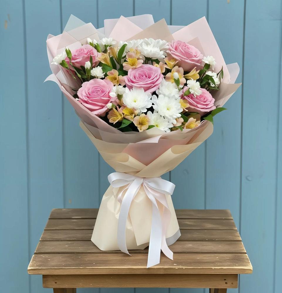 Букет цветов из: Гвоздики, Орхидеи и Розы в Березовке Пермский край