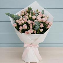 Букет цветов из:  Розы в Березовке Пермский край