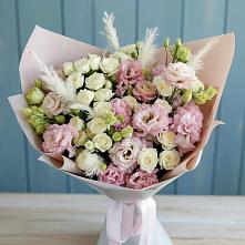 Букет цветов из:  Альстромерии и Розы в Березовке Пермский край