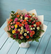 Букет Микс из разноцветных кустовых роз в Березовке Пермский край