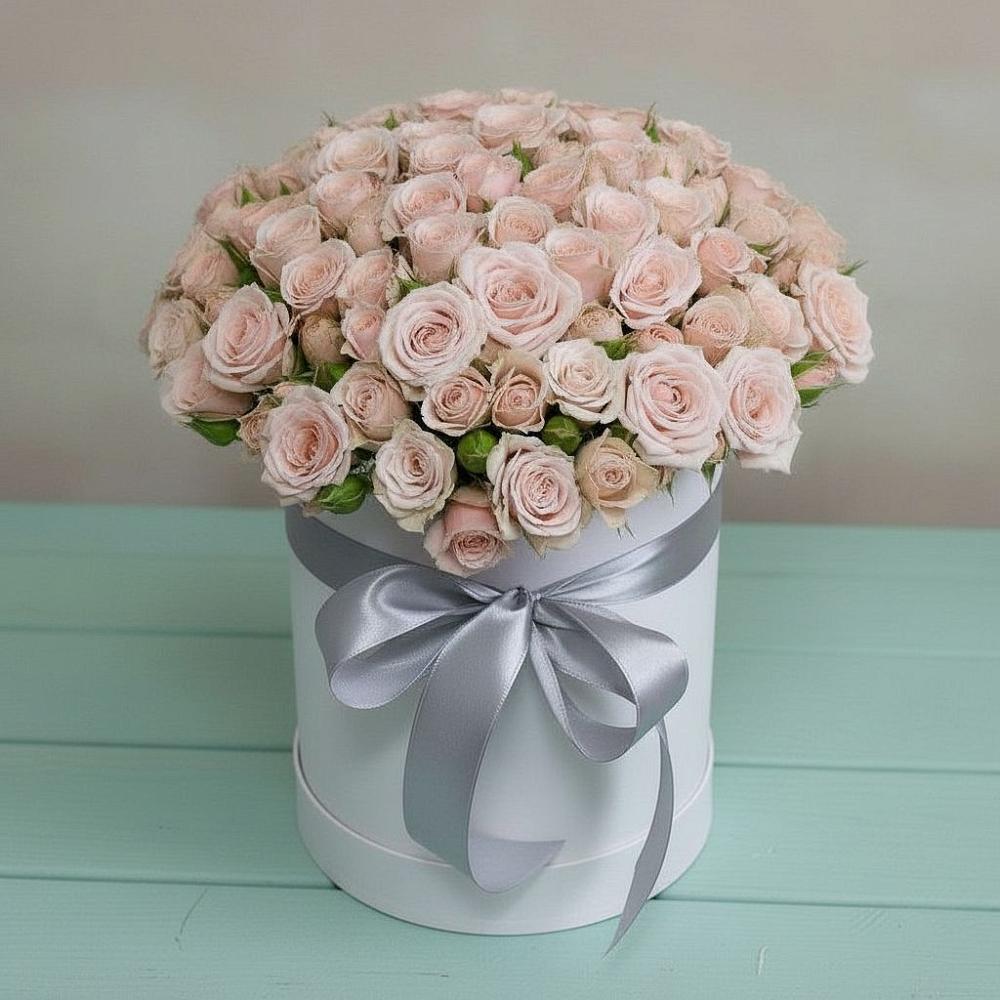 Цветочная композиция из Розы в шляпной коробке в Березовке Пермский край