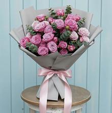 Букет цветов из:  Розы в Березовке Пермский край